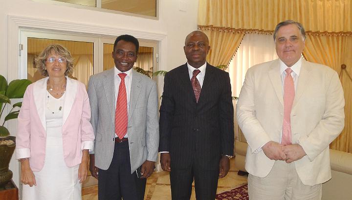 15TogoPrimeMinisterHoungbo.jpg