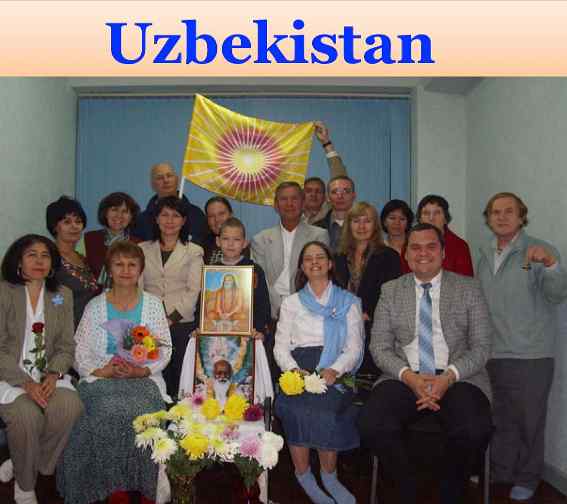 Uzbekistan.jpg - Uzbekistan: The Victory Day celebrants raised the Flag of Invincibility and express determination to go ahead with Maharishi's goals for the country.
