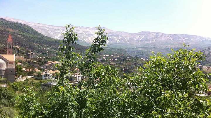 Lebanon_03.jpg - Lebanon: It may be possible to purchase a beautifully situated facility  [near Maharaj Adhiraj Raja Raam?s home village]???delete? on the peak of Mount Lebanon. The auspicious central point of Lebanon is situated on the east side of this peak. Lady?s courses of longer duration, called, 'A Taste of Blissful Life' could then be enjoyed here by women from the whole of the Middle East.