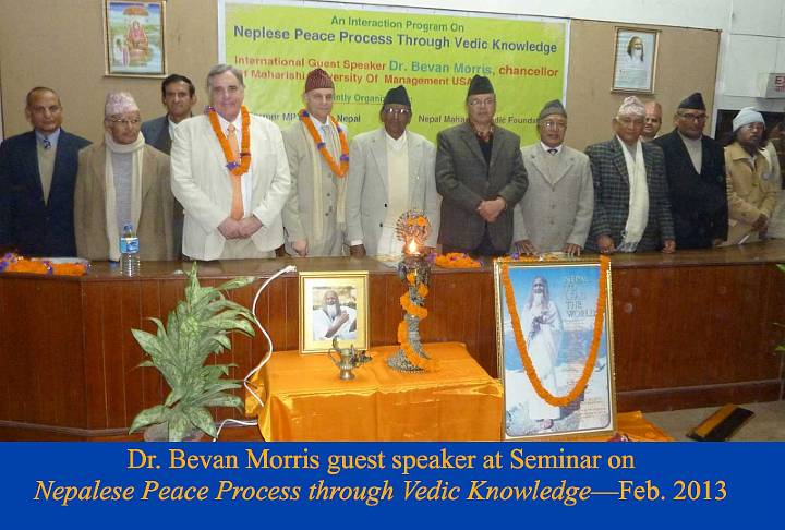 006.jpg - Dr Bevan Morris spoke at a seminar on the Nepalese Peace Process through Vedic Knowledge. In attendance at the seminar were many political and intellectual leaders of Nepal.