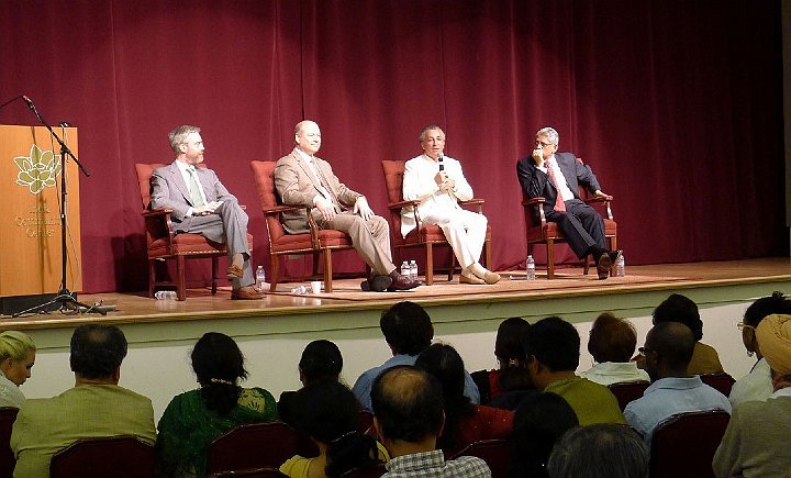 SF5.jpg - At the India Community Center in Milpitas Dr Nader clearly explained how Maharishi?s Vedic technologies of consciousness benefit individuals and society, highlighting especially Transcendental Meditation and its advanced techniques.