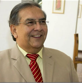 PedroOjeda.jpg - Dr Pedro Ojeda, National Leader of Paraguay and international administrator of Maharishi's programmes, has traveled extensively throughout Latin America teaching the advanced programmes of Transcendental Meditation and was part of the dedicated group of TM teachers introducing Consciousness-Based Education to students at the Comunidad de Ninos de la Sagrada Familia near LIma, Peru.