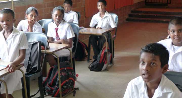 Durban5.jpg - Students comment that they like to practise Transcendental Meditation, because they have become more friendly and kind to one another. One surprised little boy asked ?How did this happen to me??