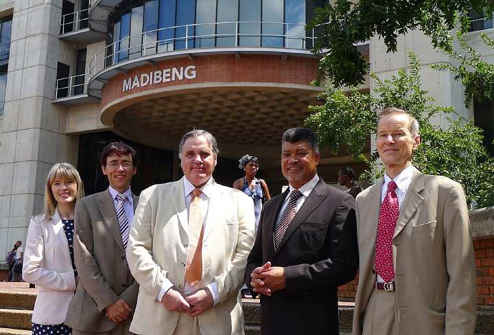 SouthAfrica104.jpg - Professor Rensburg, Vice Chancellor of the University of Johannesburg (second from the right) met with Dr Morris and the tour hosts. Professor Rensburg is a practitioner of Transcendental Meditation and wants all 51,000 students at the university to learn the practice.
