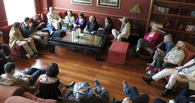 006.jpg - A planning session with the Israeli delegation and national directors in the  Akka Antendon hotel library.
