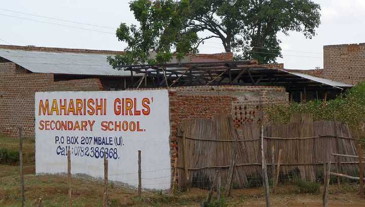 Uganda-GGn-(2).jpg - Dr Bevan Morris and Dr Graham de Freitas visited the Maharishi Girls? Secondary School (a boarding school with students from Kenya, Uganda, and now Tanzania) located in Mbale?rural, eastern Uganda at about 3,700 feet (1,100 meters) above sea level.