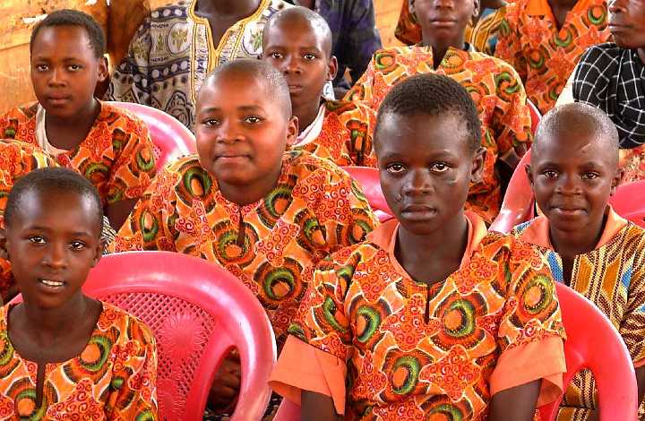 Uganda-GGn-(33).jpg - Although they are from an impoverished background and have lost their parents, these children have become much more happy and hopeful since learning the Transcendental Meditation Technique.