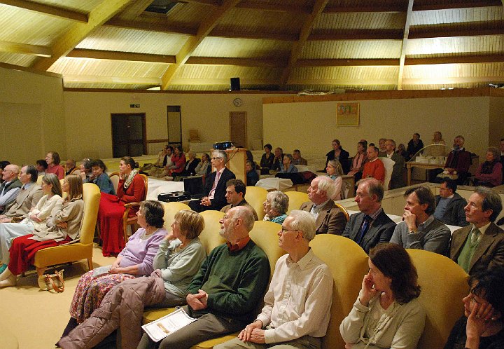 09-MES.jpg - The Skelmersdale community listened to the arrangements where the bank will hold their present residences for rental after they move into the development of 200 homes built according to principles of Vedic architecture. The houses to be rented are close to the Maharishi School. The Government gives applicants living closest to the school precedence; and with far more applicants than places available in the school, the homes are expected to be in demand for sale or rent.